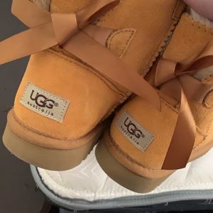 Ugh winter boots